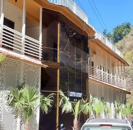 7 Hills Hotel And Resort Lansdowne Dış mekan fotoğraf