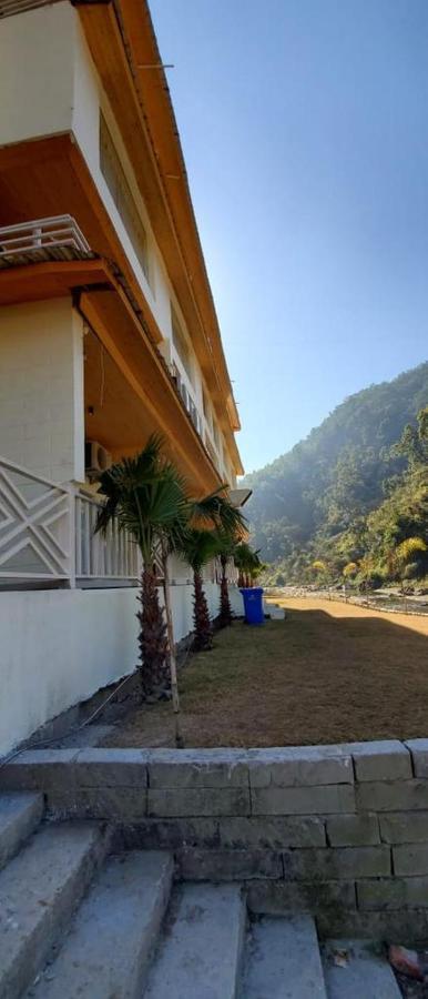 7 Hills Hotel And Resort Lansdowne Dış mekan fotoğraf